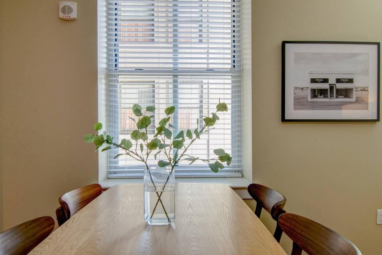 Live In A Spacious Loft A Short Walk To Beale St.! Apartment *