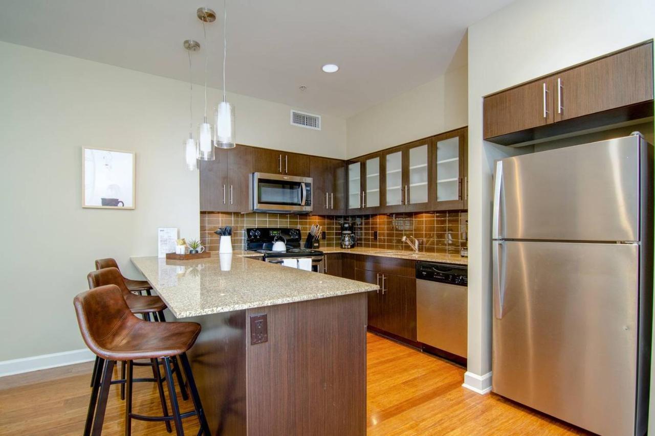 Live In A Spacious Loft A Short Walk To Beale St.! * Memphis